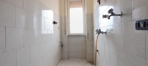 4 rooms Building in Qualiano, Italy No. 42576 16