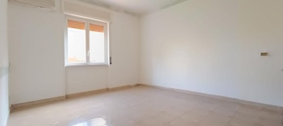 4 rooms Building in Qualiano, Italy No. 42576 7