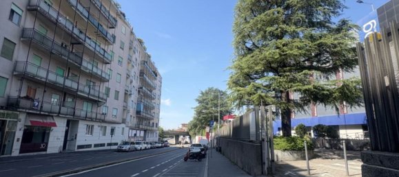 3غرفة عقار تجاري في Bergamo, Italy رقم 309182 11