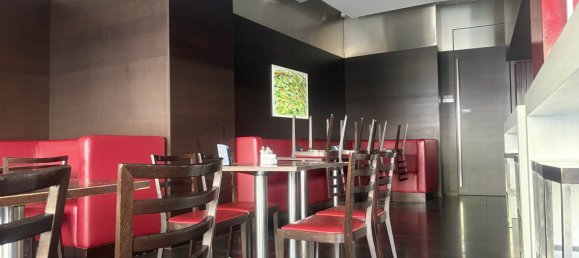 3غرفة عقار تجاري في Bergamo, Italy رقم 309182 6