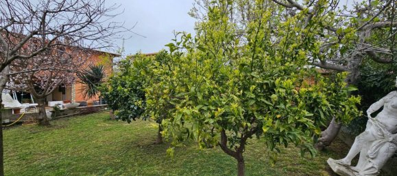 5 bedrooms Villa in Pomezia, Italy No. 66685 46