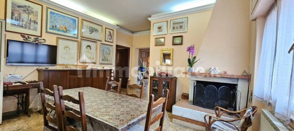 5 bedrooms Villa in Pomezia, Italy No. 66685 9