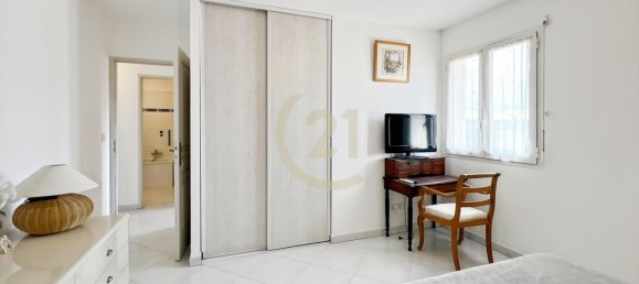 3 chambres Appartement à Calvi, France No. 210683 8