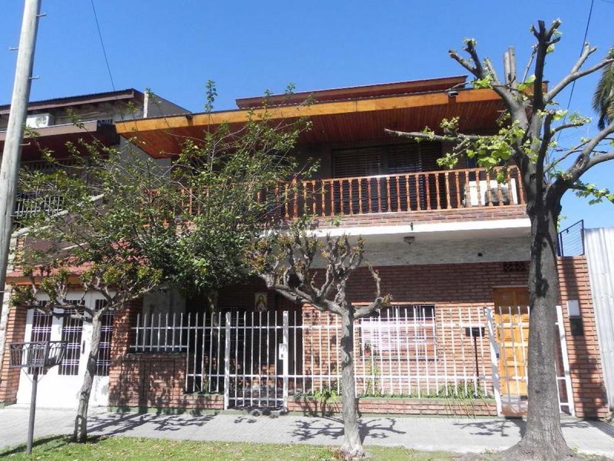 5 bedrooms House in Bermudez, Argentina No. 60035