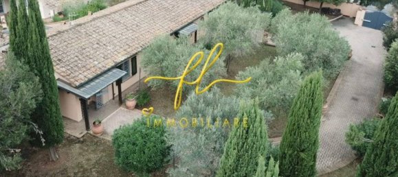 3 غرف نوم فيلا في Cecina, Italy رقم 199234 29