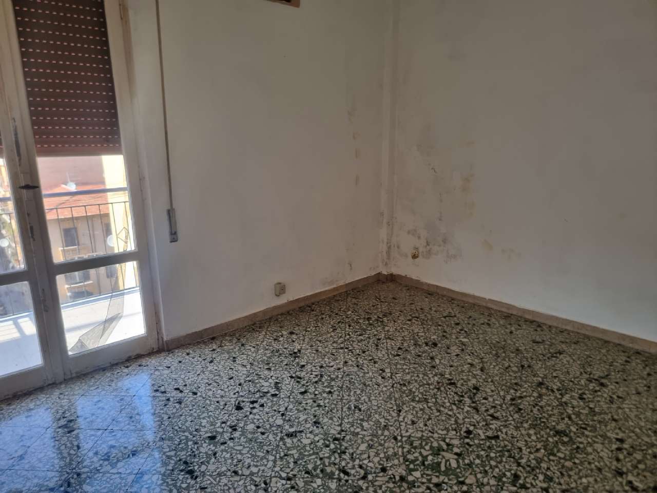 2 rooms Apartment in Palermo, Italy No. 294309