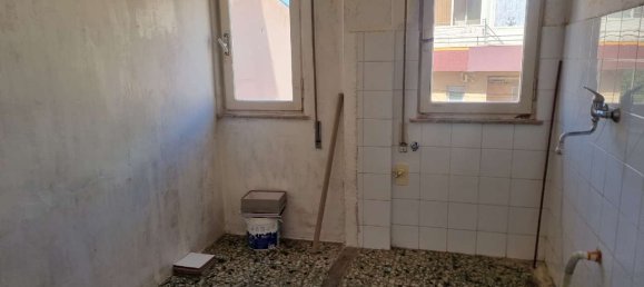2 rooms Apartment in Palermo, Italy No. 294309 2