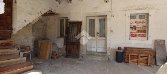 2 bedrooms House in Vittorio Veneto, Italy No. 89937 15