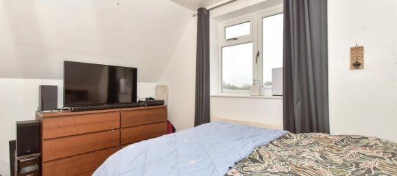 4 bedrooms House in Essex, United Kingdom No. 3965 9