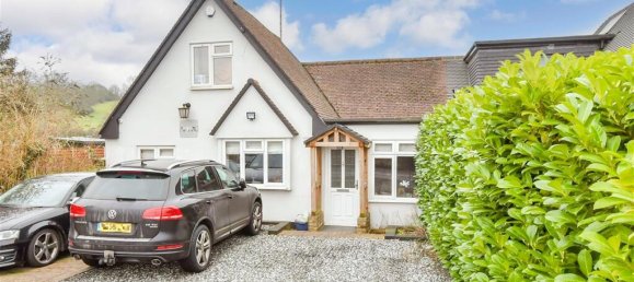 4 bedrooms House in Essex, United Kingdom No. 3965 2