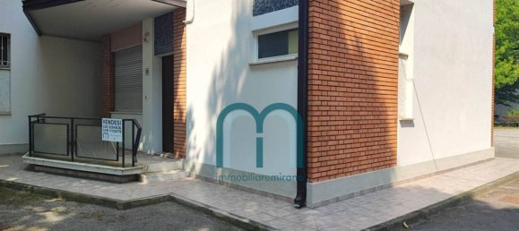 2 bedrooms Apartment in Cavallino-Treporti, Italy No. 272594 2