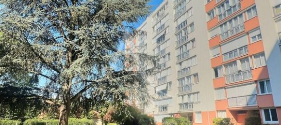 1 bedroom Apartment in Thiais, France No. 290491 2