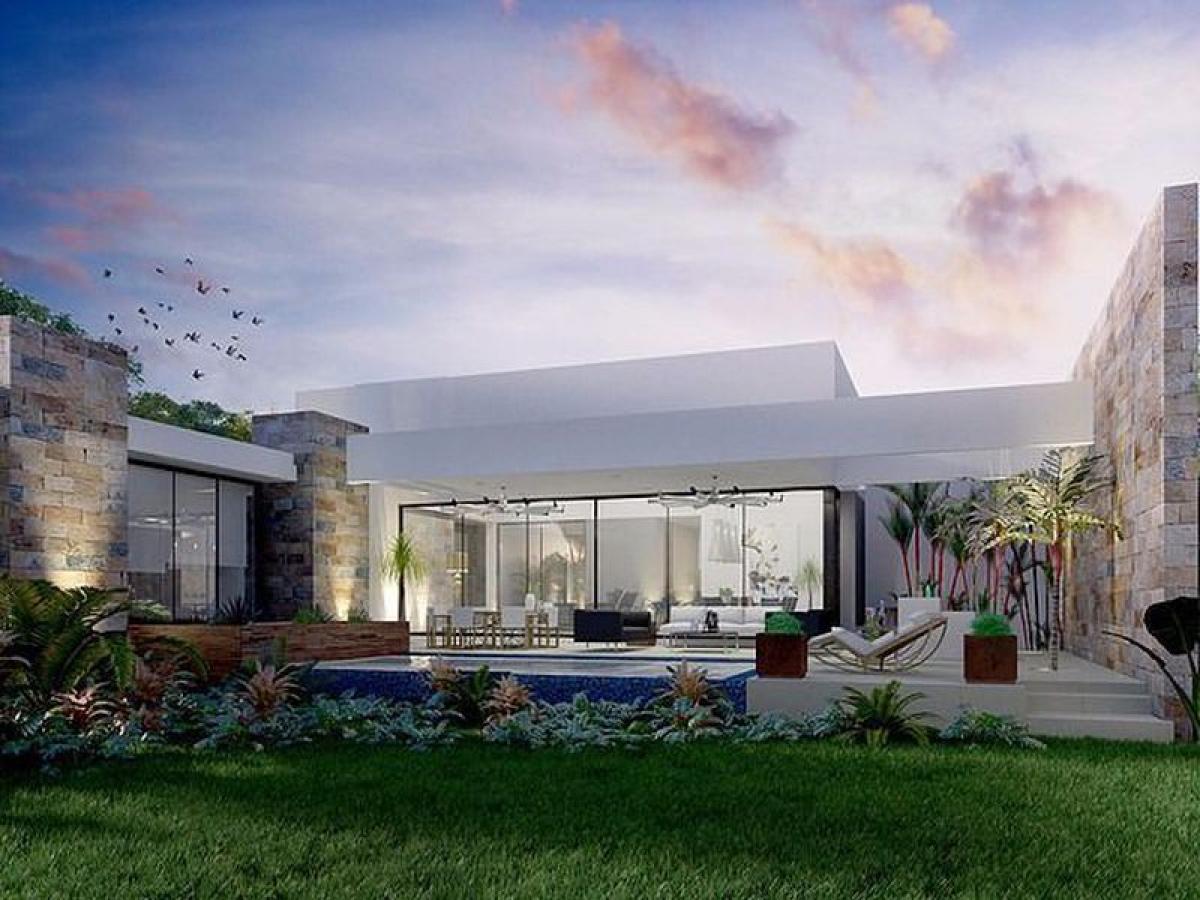 Casa de 4 dormitorios en Yucatán, Mexico No. 180013