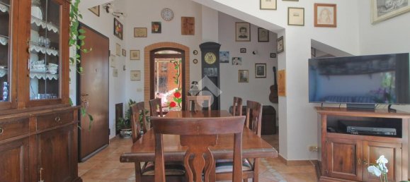 4 rooms Apartment in Mosciano Sant'Angelo, Italy No. 269951 4