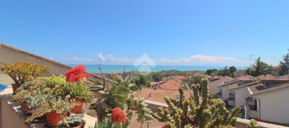 4 rooms Apartment in Mosciano Sant'Angelo, Italy No. 269951 6