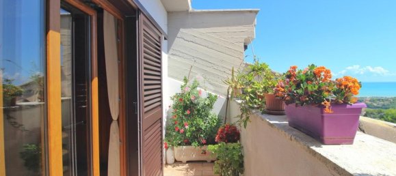 4 rooms Apartment in Mosciano Sant'Angelo, Italy No. 269951 10