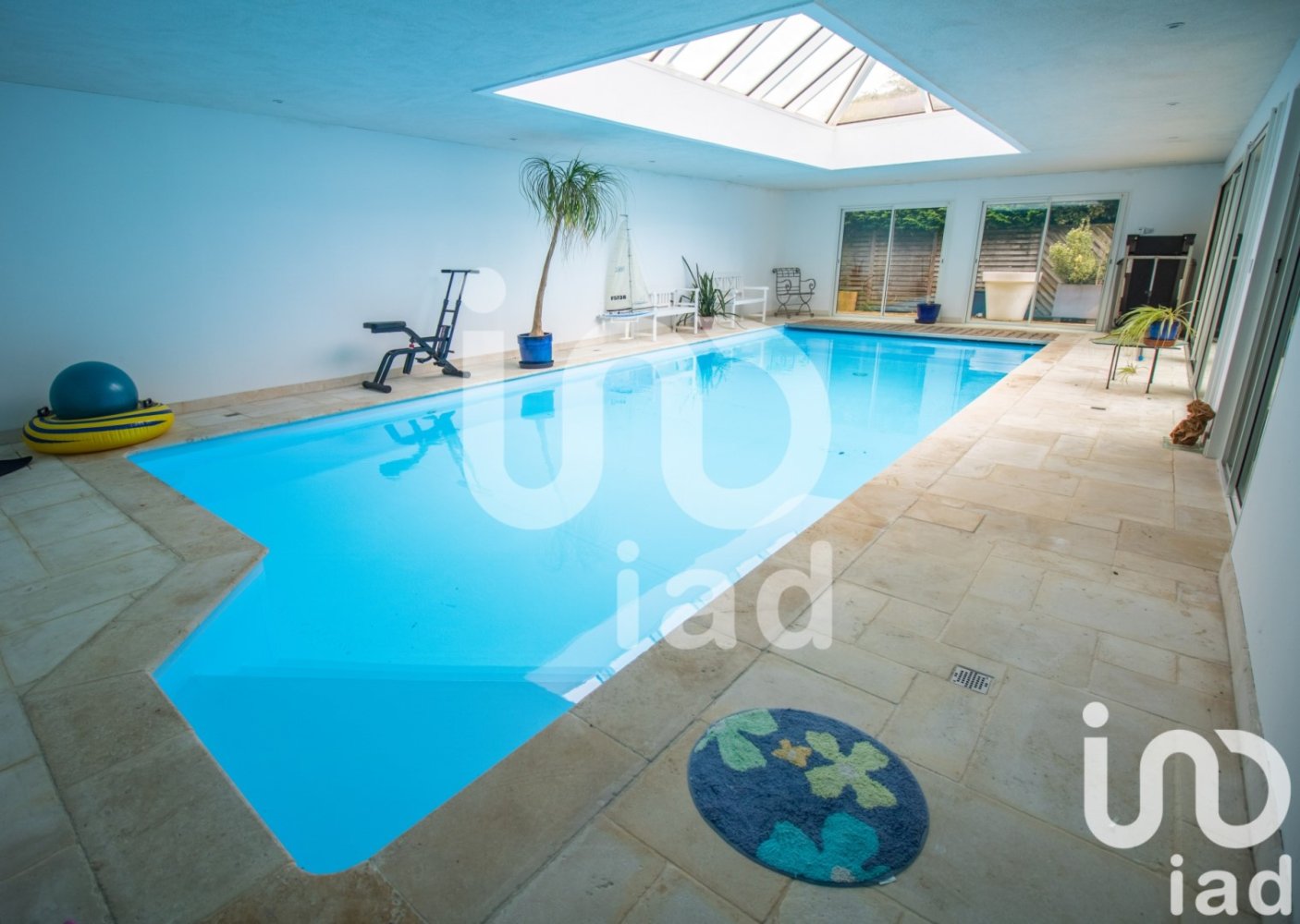 9 bedrooms Villa in Vitre, France No. 197862