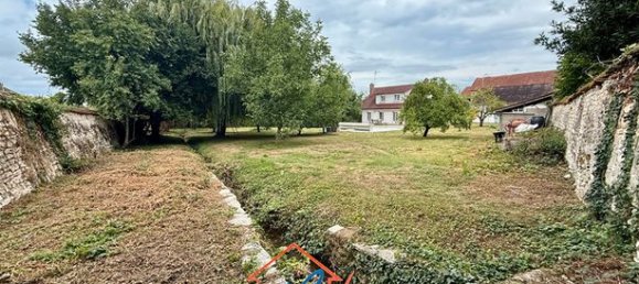 4 bedrooms House in Yonne, France No. 359696 16