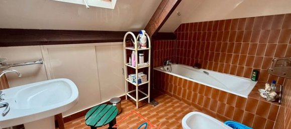 4 bedrooms House in Yonne, France No. 359696 10