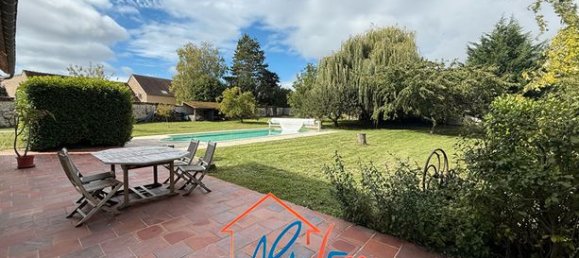 4 bedrooms House in Yonne, France No. 359696 15