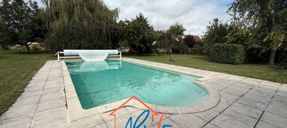 4 bedrooms House in Yonne, France No. 359696 14