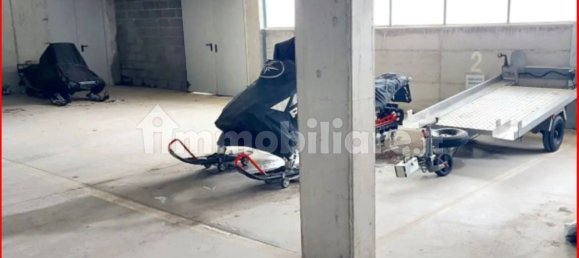 مرآب في Campodolcino, Italy 14متر مربع رقم 100863 6