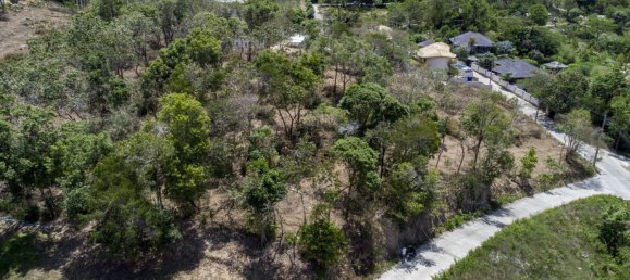 1600m² Commercial property in Ko Samui, Thailand No. 12227 3