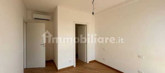 3 Schlafzimmer Penthouse in Rho, Italy, Nr. 363506 13