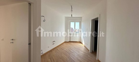 3 Schlafzimmer Penthouse in Rho, Italy, Nr. 363506 22