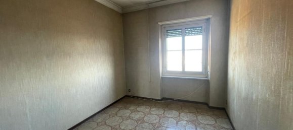 4 rooms Apartment in Vercelli, Italy No. 110463 15