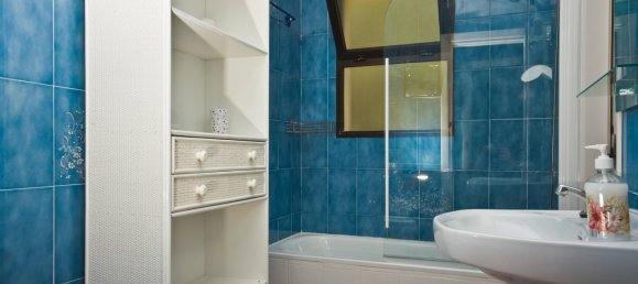 4 Schlafzimmer Villa in Nerja, Spain, Nr. 107793 23