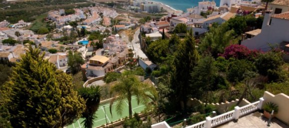 4 Schlafzimmer Villa in Nerja, Spain, Nr. 107793 6