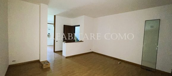 2 bedrooms Apartment in Lipomo, Italy No. 82168 6