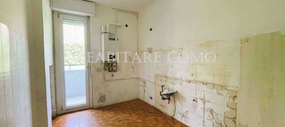 2 bedrooms Apartment in Lipomo, Italy No. 82168 10