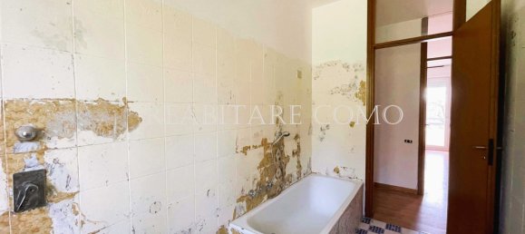 2 bedrooms Apartment in Lipomo, Italy No. 82168 28