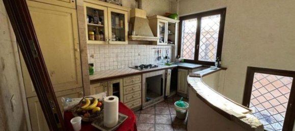 4-salle Appartement à Rome, Italy No. 189971 7