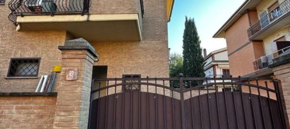 4-salle Appartement à Rome, Italy No. 189971 42