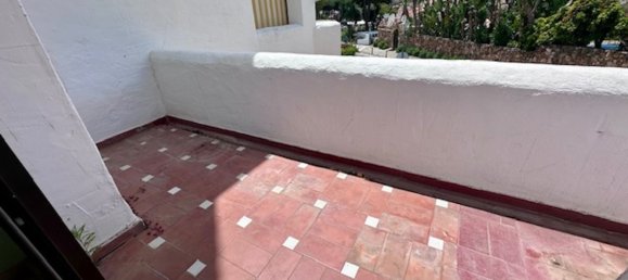 2 bedrooms Apartment in Estepona, Spain No. 151802 5