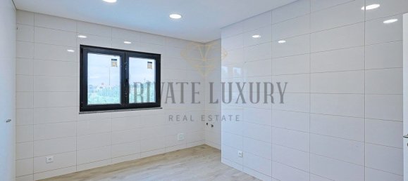 4 bedrooms House in Ericeira, Portugal No. 128136 14