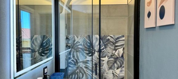 3 rooms Apartment in Imperia, Italy No. 267911 10