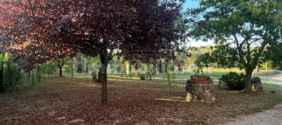 Дом с 5 спальнями в Капаннори, Италия № 332555 4