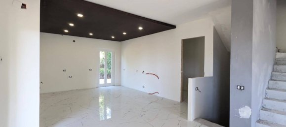 Villa de 3 dormitorios en Genzano di Roma, Italy No. 371676 7