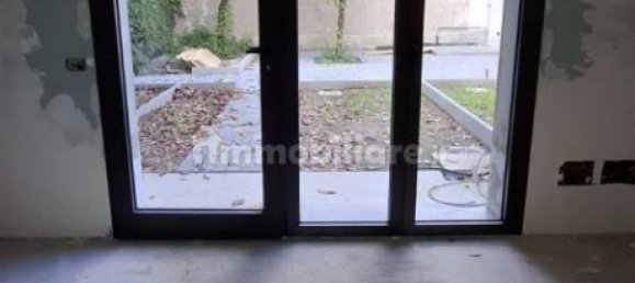 Villa de 2 dormitorios en Milan, Italy No. 360435 2