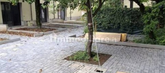 Villa de 2 dormitorios en Milan, Italy No. 360435 29