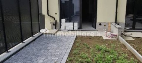 Villa de 2 dormitorios en Milan, Italy No. 360435 14