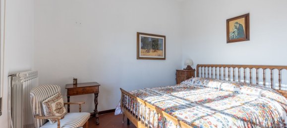 11 rooms Duplex in Lucca, Italy No. 120128 12