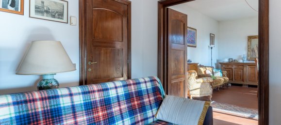 11 rooms Duplex in Lucca, Italy No. 120128 9