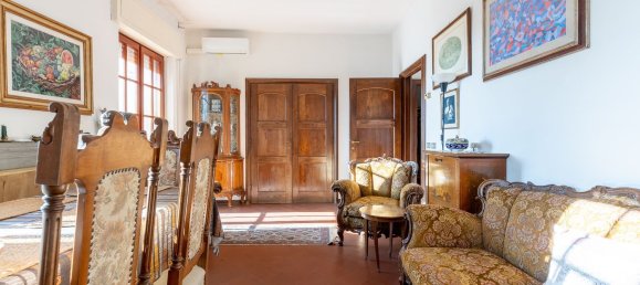 11 rooms Duplex in Lucca, Italy No. 120128 10