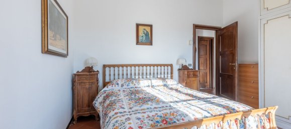 11 rooms Duplex in Lucca, Italy No. 120128 13