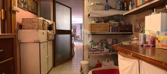 Villa de 5 dormitorios en Mantua, Italy No. 246389 26